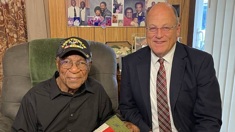 Edwards with his Quilt of Valor