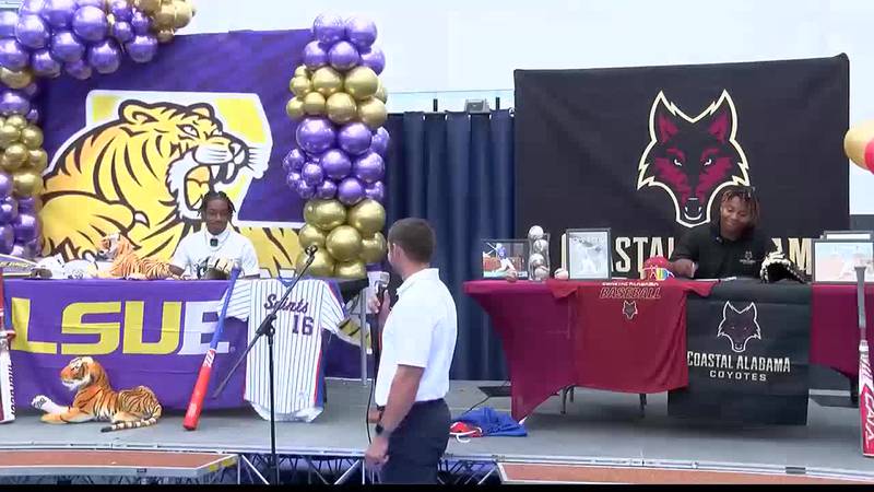 Two St. Louis Saints Sign National Letters of Intent