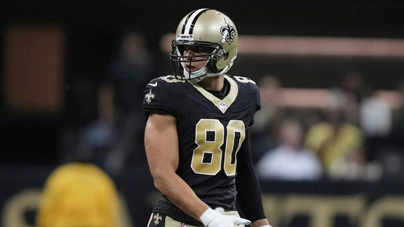 Saints tight end Jimmy Graham is a healthy scratch again Sunday (Nov. 12) in Minnesota. (AP...